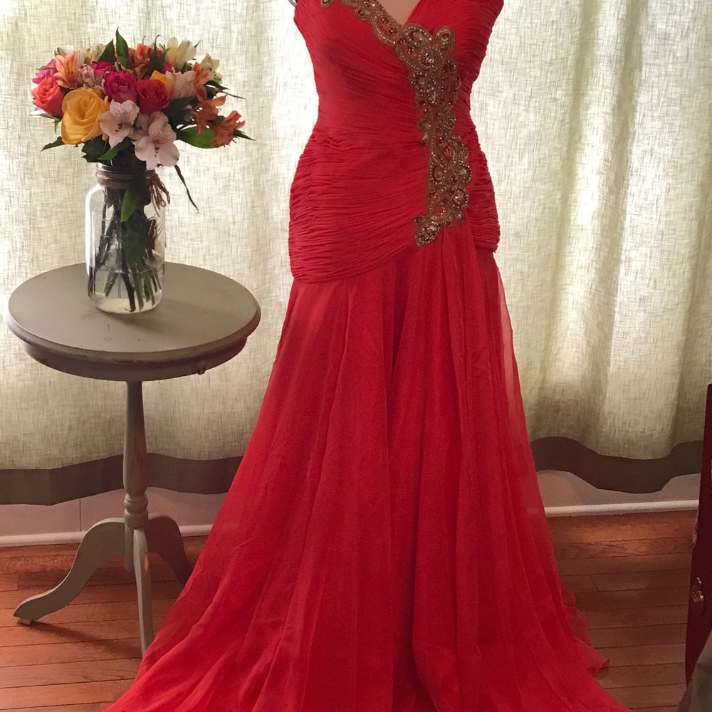 Sherri Hill Prom Dress